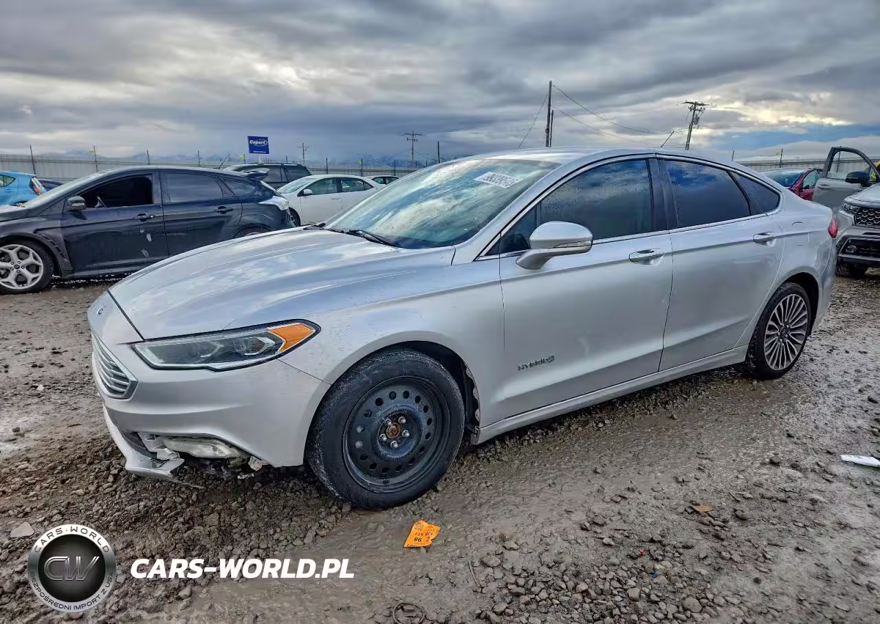 2018 Ford Fusion Titanium-Platinum Hev