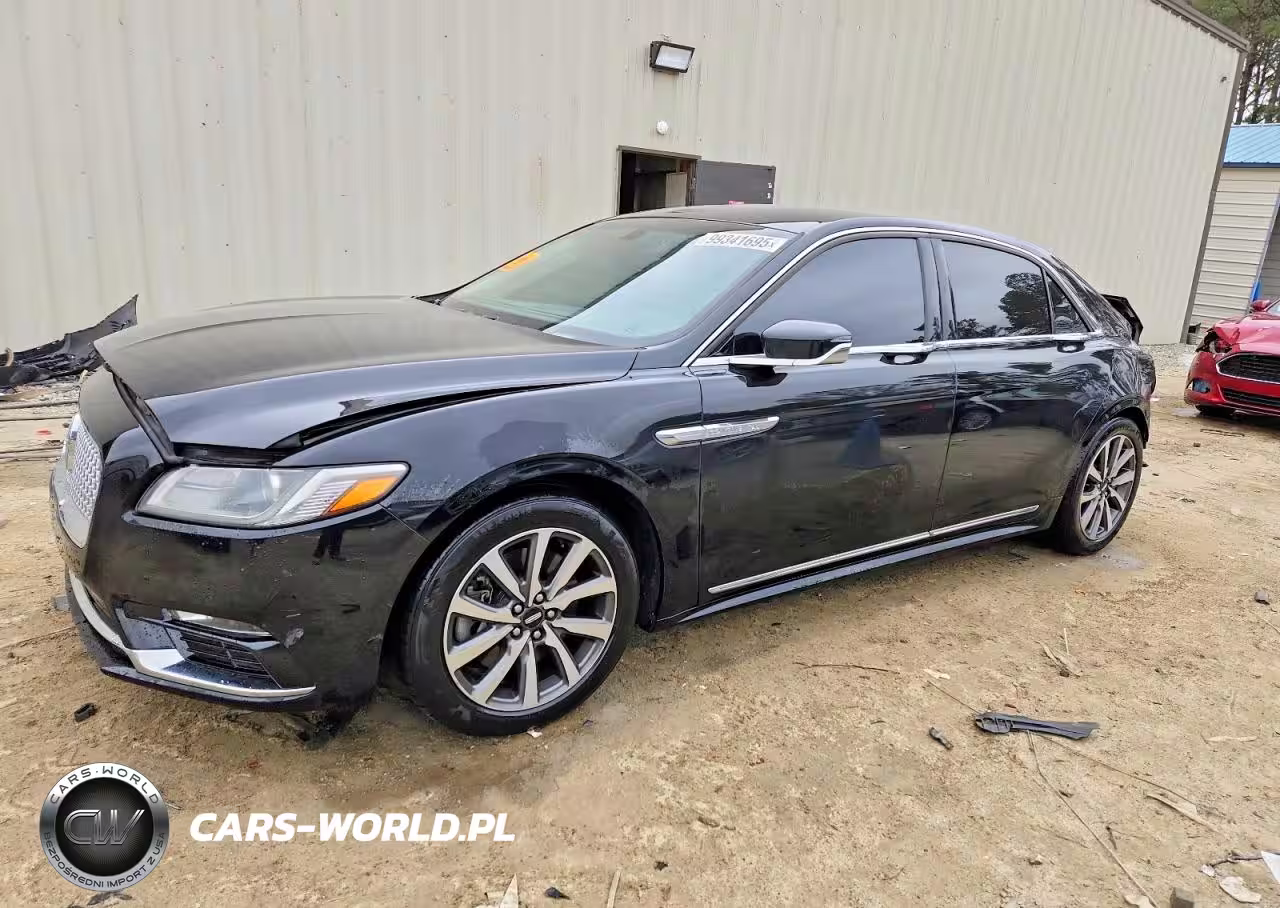 2018 Lincoln Continental Premiere
