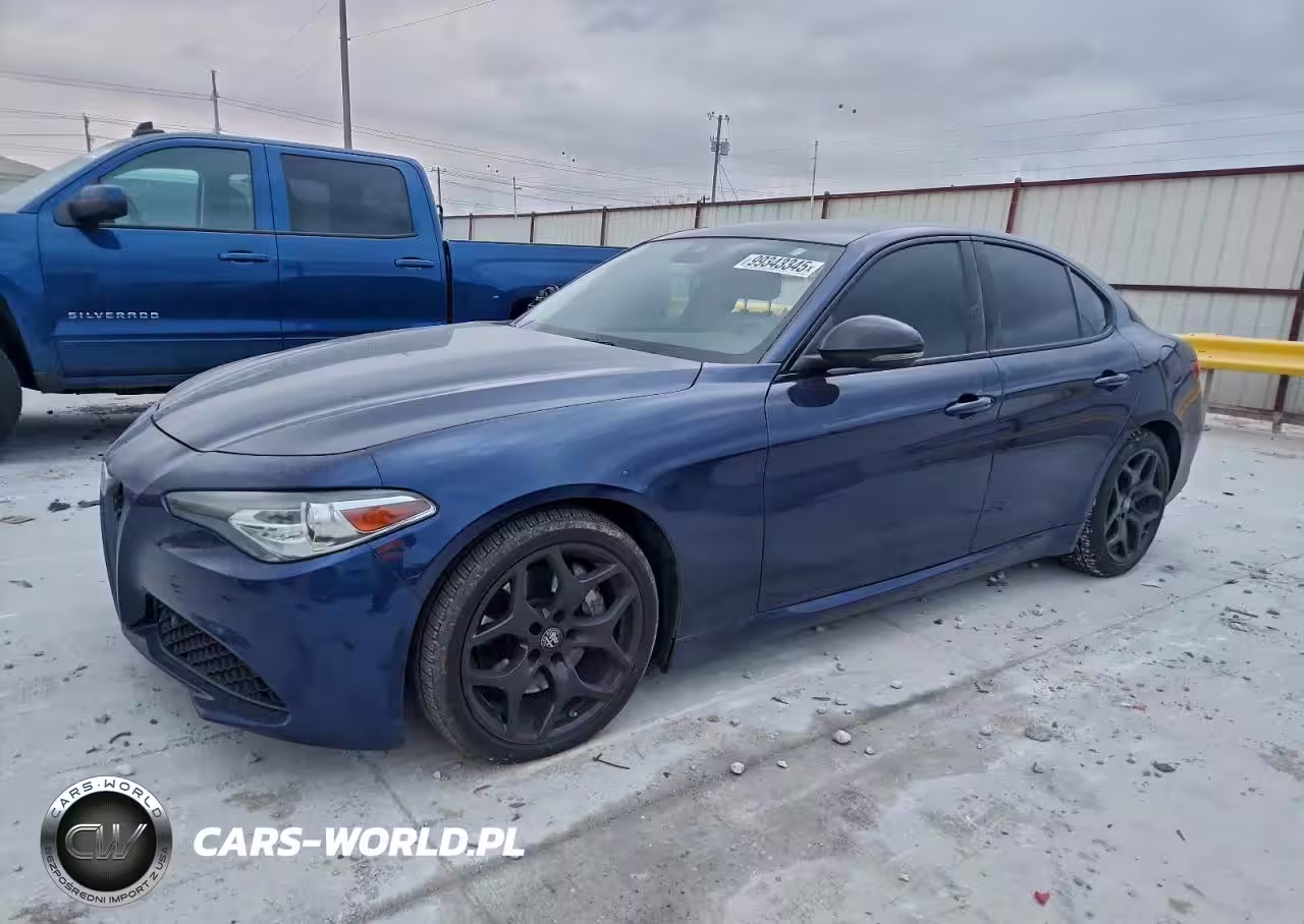 2021 Alfa Romeo Giulia Sport