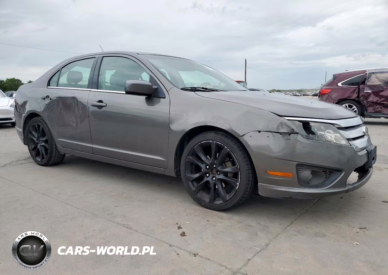 2011 Ford Fusion Se VIN:3FAHP0HG2BR202816 - 4