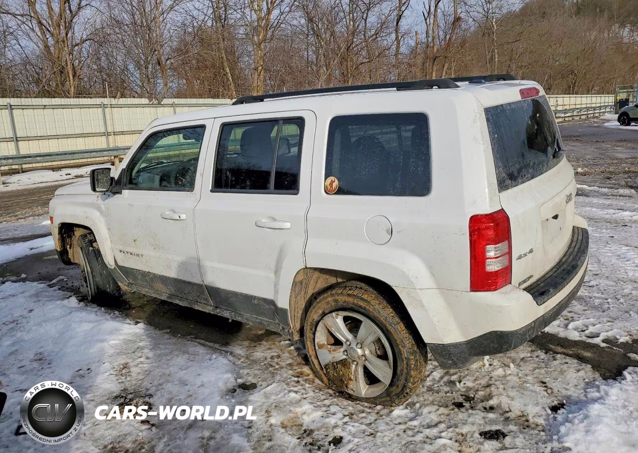 2014 Jeep Patriot Latitude VIN:1C4NJRFB3ED616825 - 2