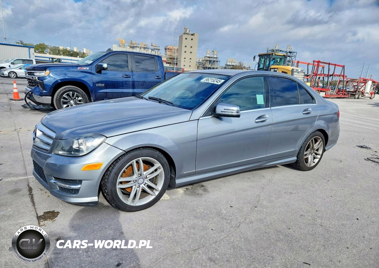 2012 Mercedes-Benz C 250