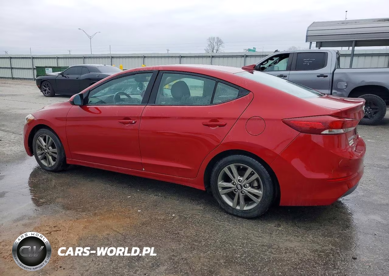 2018 Hyundai Elantra Value Edition VIN:KMHD84LF6JU577123 - 2