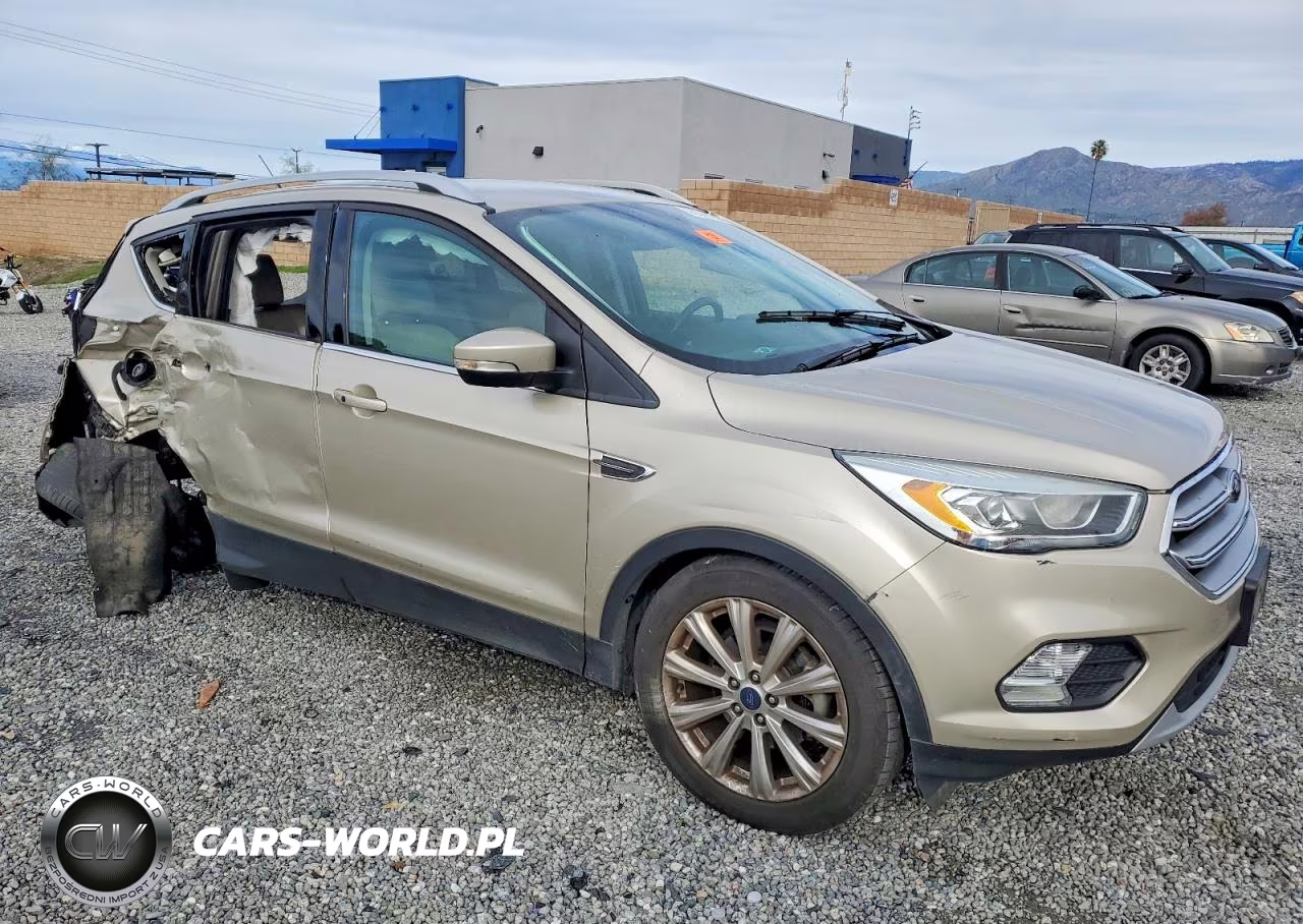 2017 Ford Escape Titanium VIN:1FMCU0JD3HUC26889 - 4