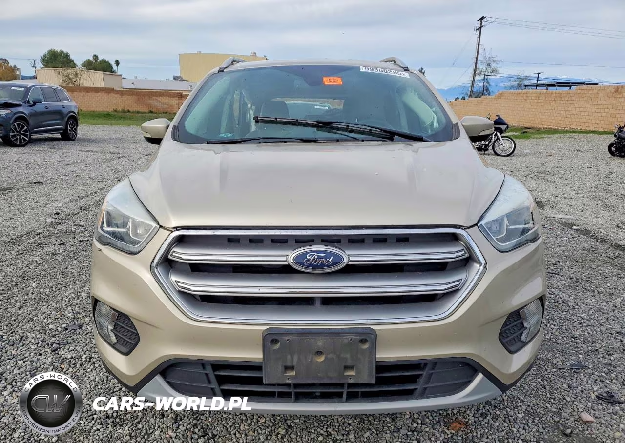 2017 Ford Escape Titanium VIN:1FMCU0JD3HUC26889 - 5