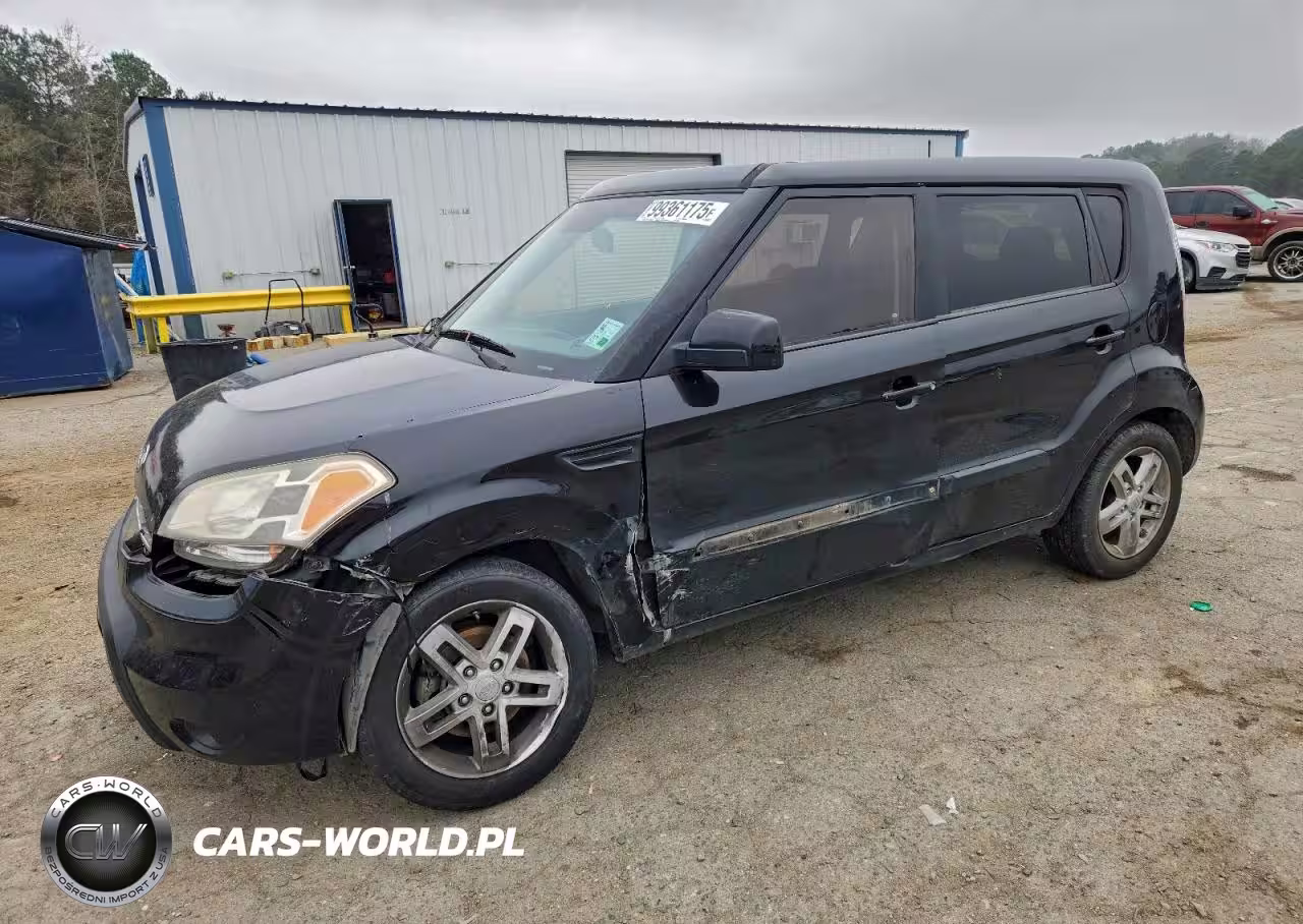 2011 Kia Soul +