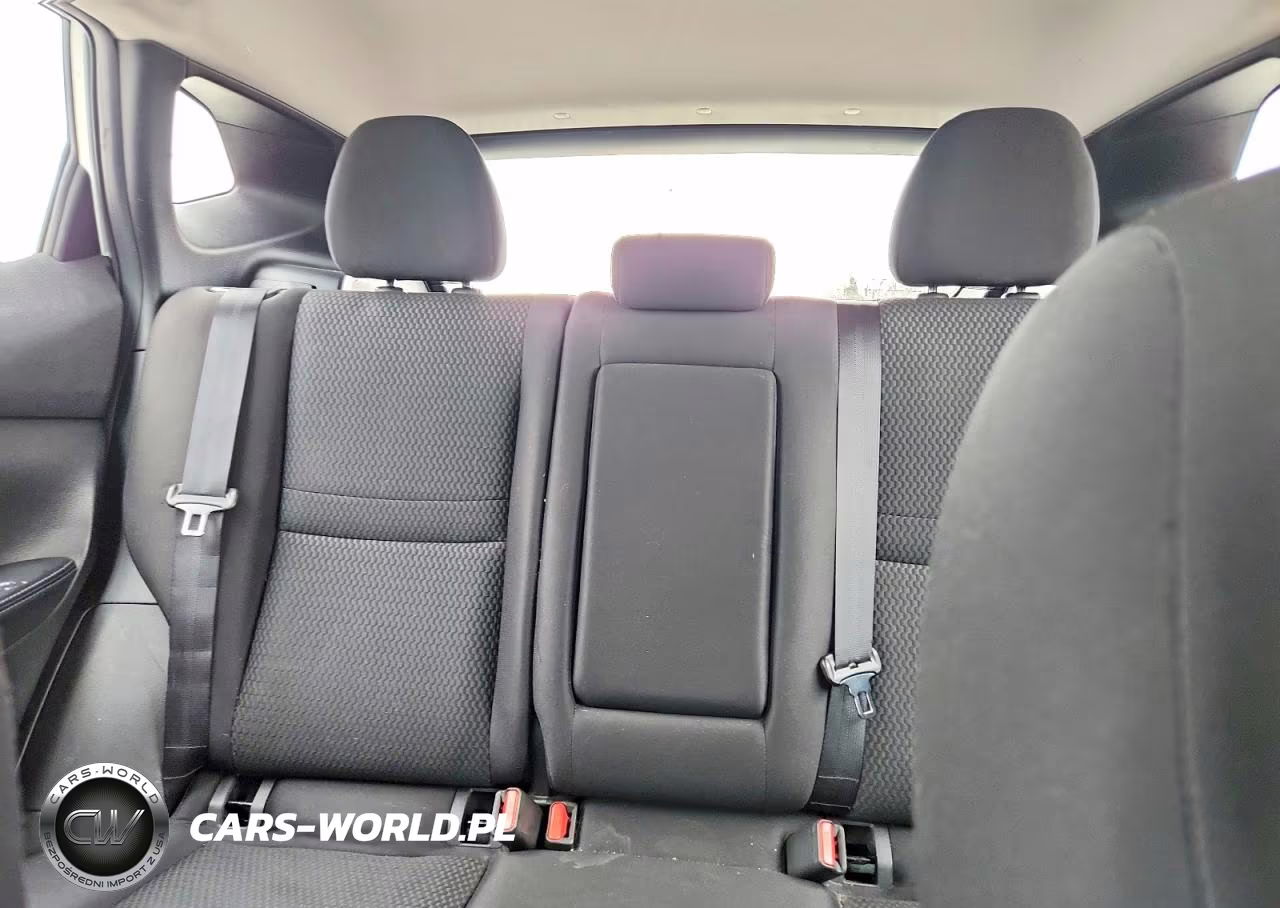 2019 Nissan Rogue Sport S VIN:JN1BJ1CR5KW320777 - 10