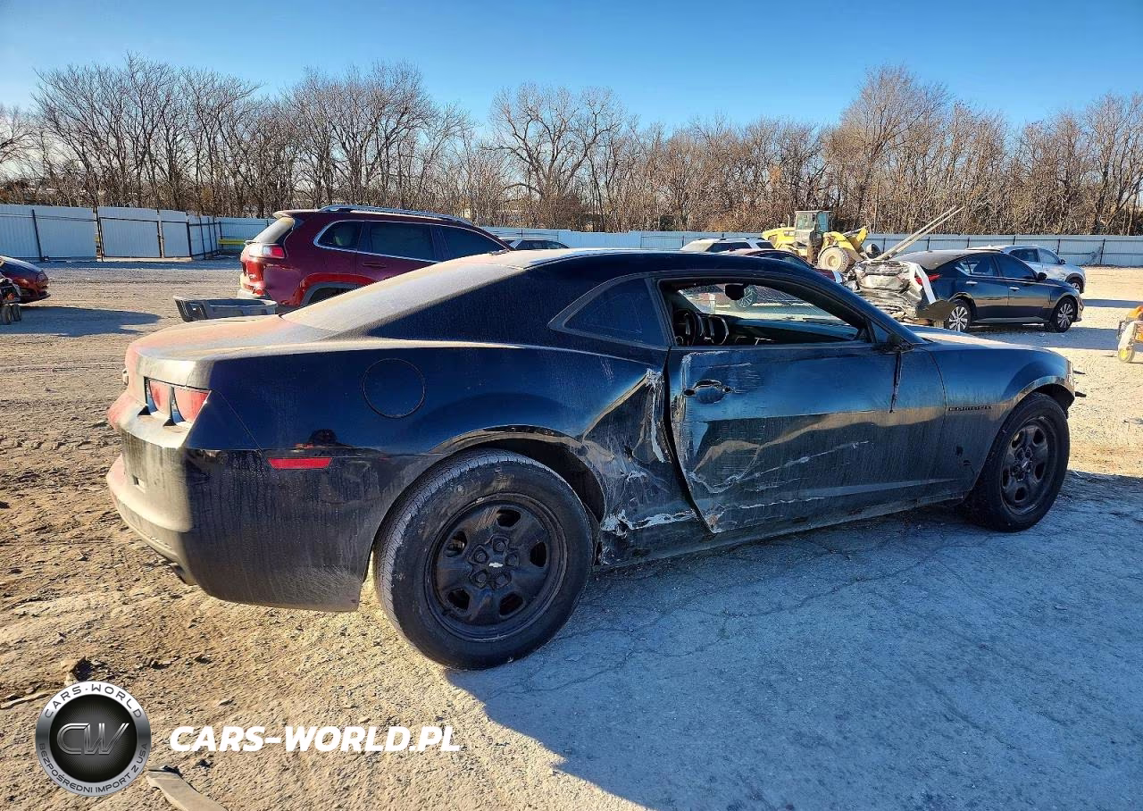 2010 Chevrolet Camaro Ls VIN:2G1FA1EV2A9223609 - 3