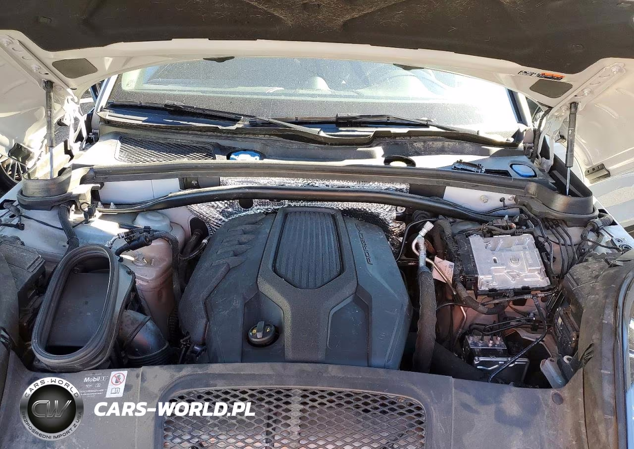 PORSCHE MACAN VIN:WP1AA2A57SLB01477 - 12