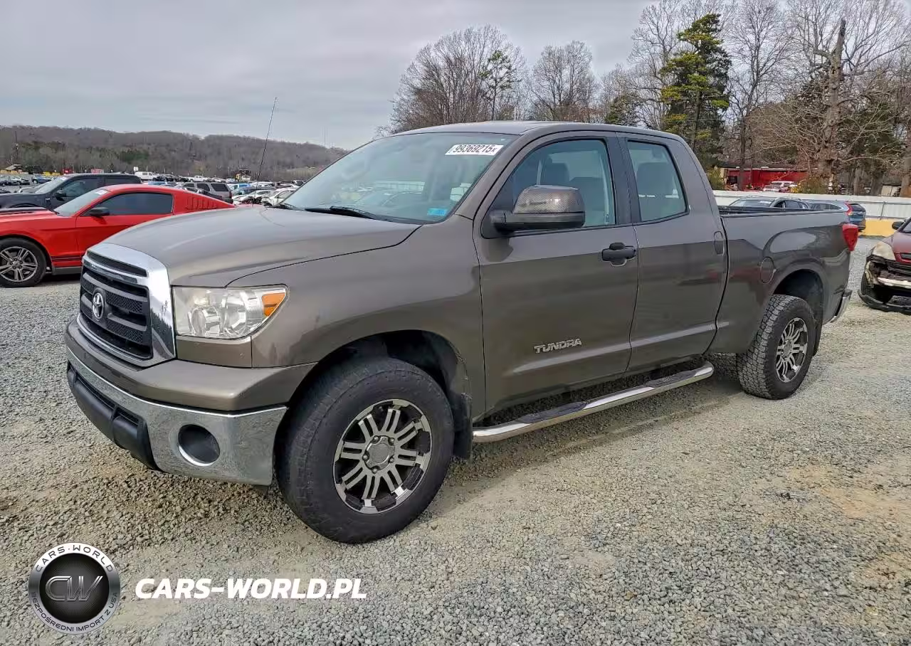 2013 Toyota Tundra Double Cab Sr5