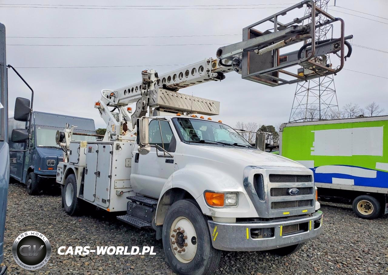 2013 Ford F750 Cable Placer Bucket Truck
