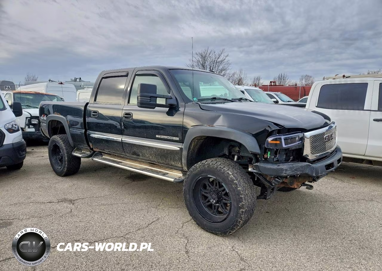 2003 GMC Sierra K2500 Heavy Duty VIN:1GTHK23U63F113685 - 4