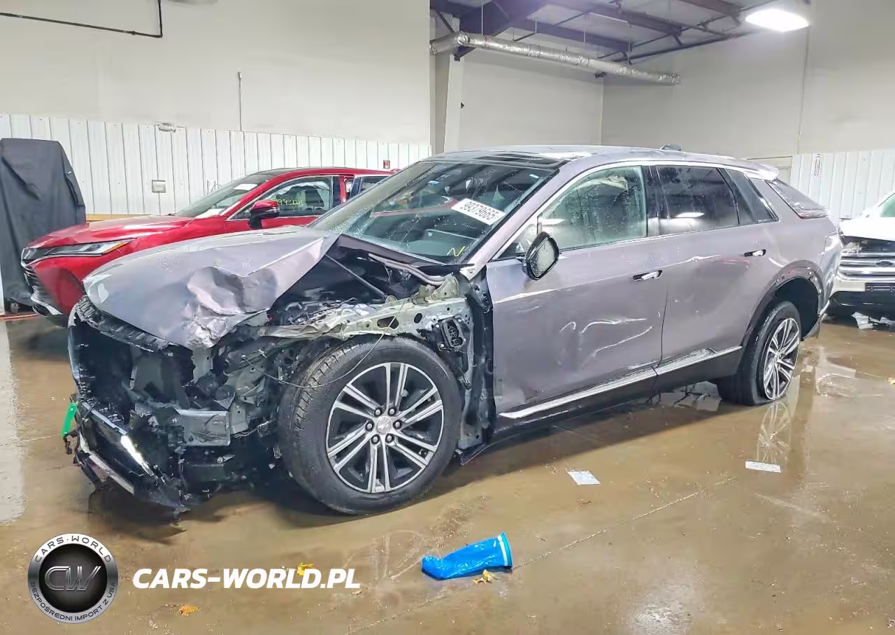 2025 Cadillac Lyriq Luxury