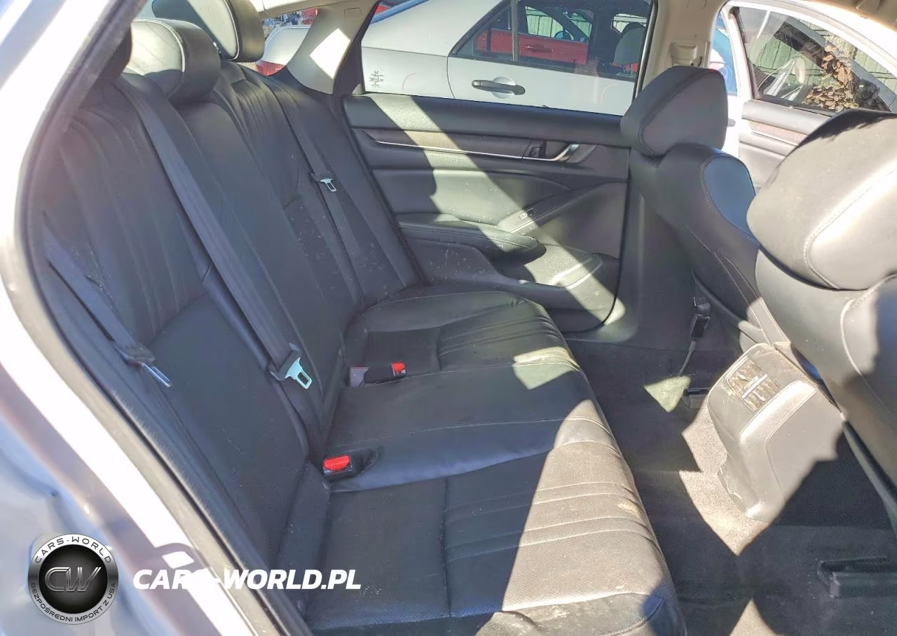 2018 Honda Accord Exl VIN:1HGCV1F61JA103487 - 10