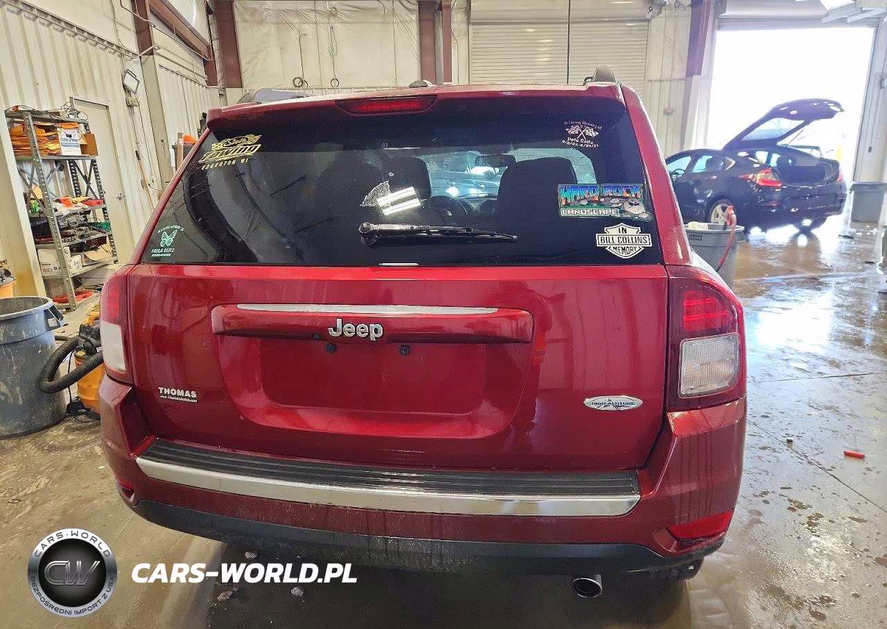 2016 Jeep Compass Latitude VIN:1C4NJCEA0GD678434 - 6