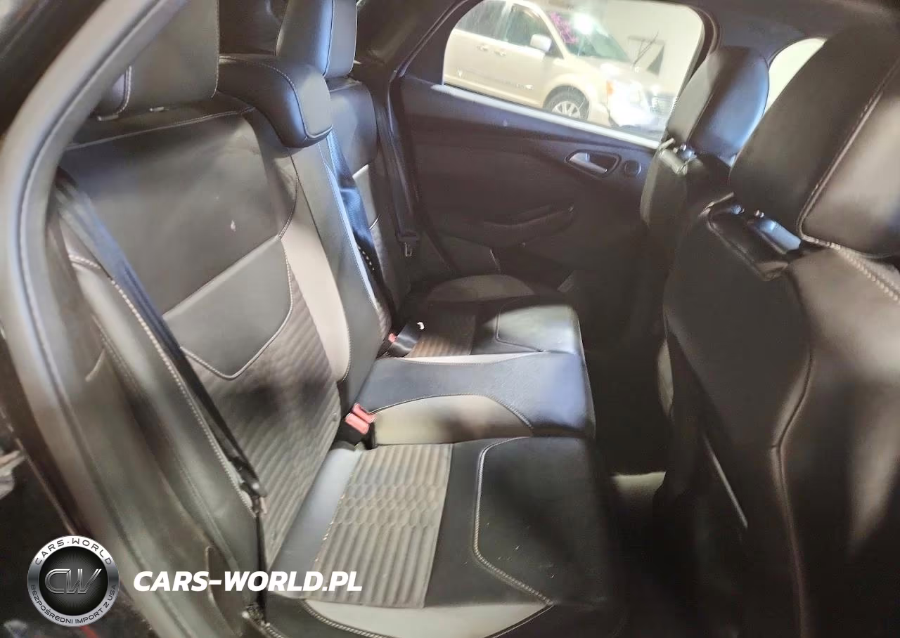 2016 Ford Focus St VIN:1FADP3L9XGL255200 - 10