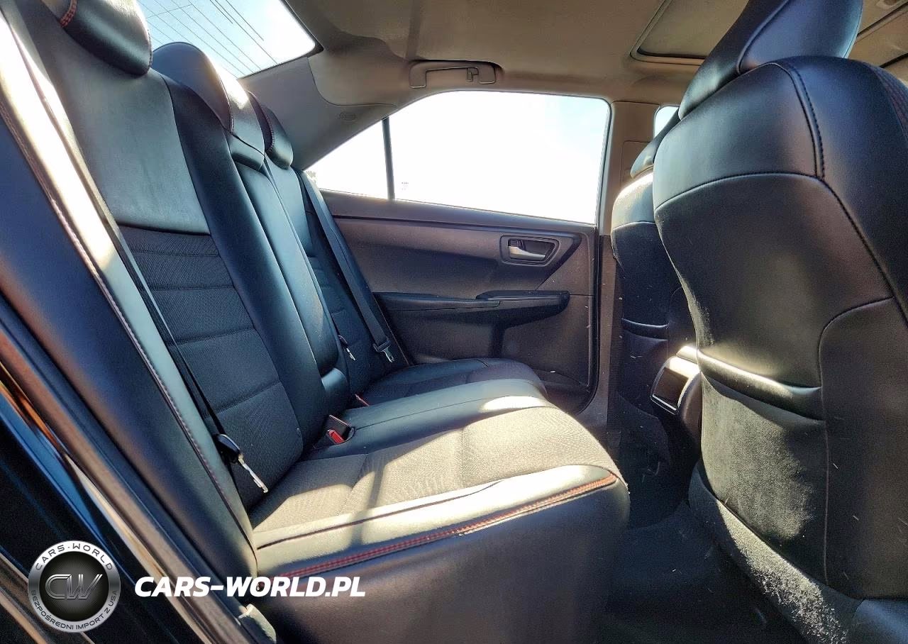 2016 Toyota Camry Le VIN:4T1BF1FK2GU553396 - 10