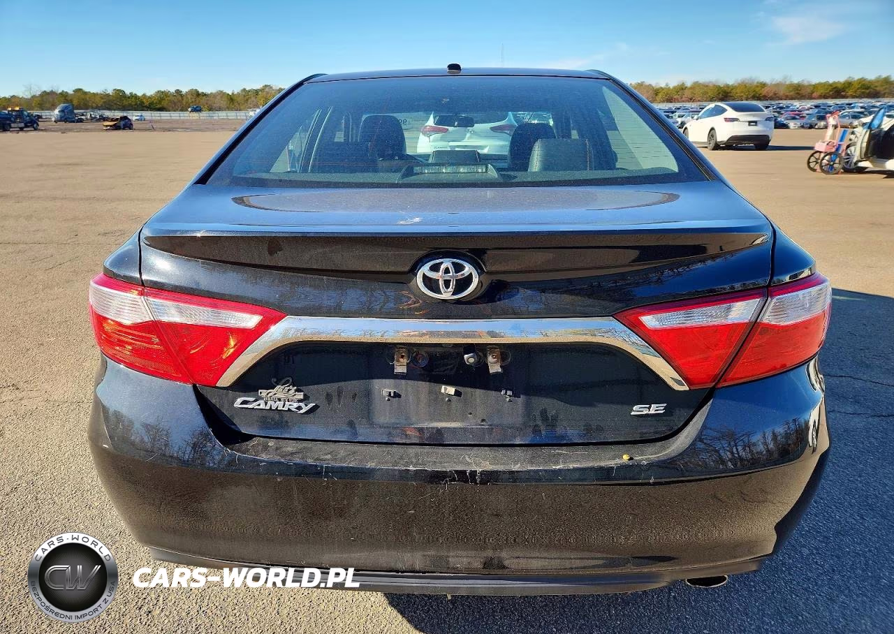 2016 Toyota Camry Le VIN:4T1BF1FK2GU553396 - 6