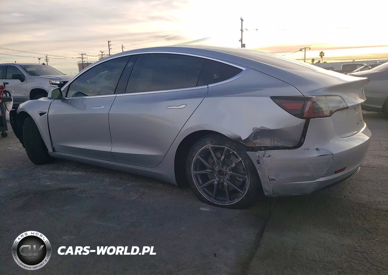 2018 Tesla Model 3 VIN:5YJ3E1EA4JF095316 - 2