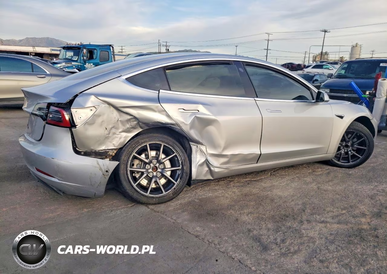 2018 Tesla Model 3 VIN:5YJ3E1EA4JF095316 - 3