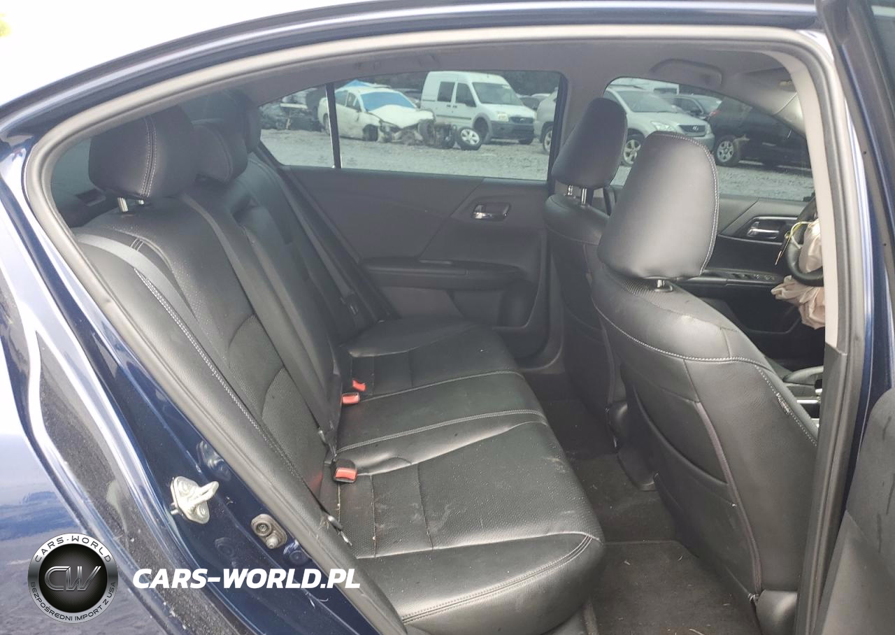 2015 Honda Accord Sport VIN:1HGCR2F50FA217876 - 10