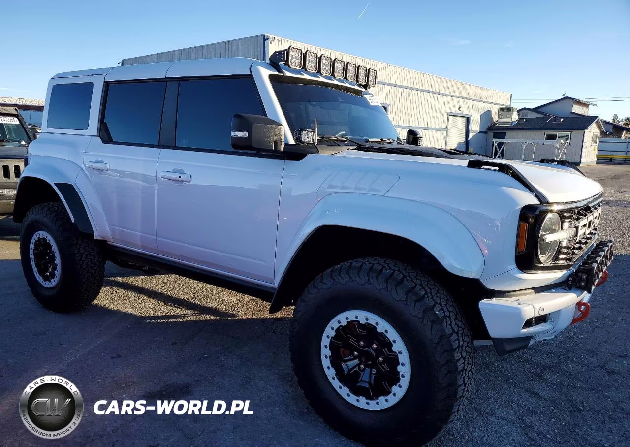 2024 Ford Bronco Raptor VIN:1FMEE0RR2RLA27085 - 4