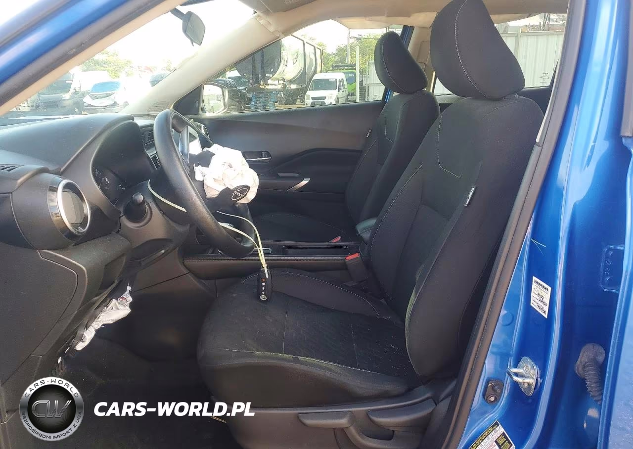 2023 Nissan Kicks Sv VIN:3N1CP5CV8PL526325 - 7