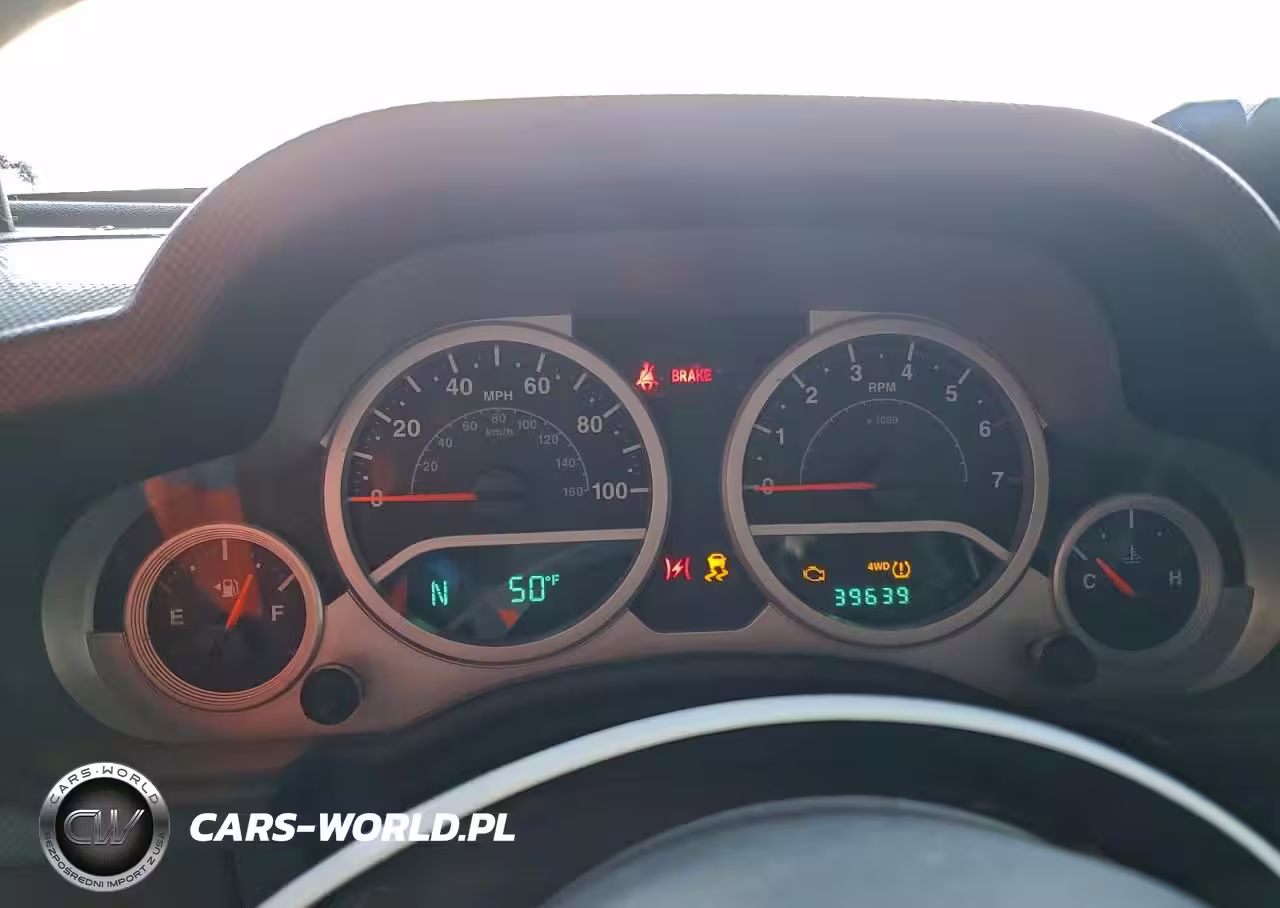 2008 Jeep Wrangler Rubicon VIN:1J4GA64148L519333 - 9