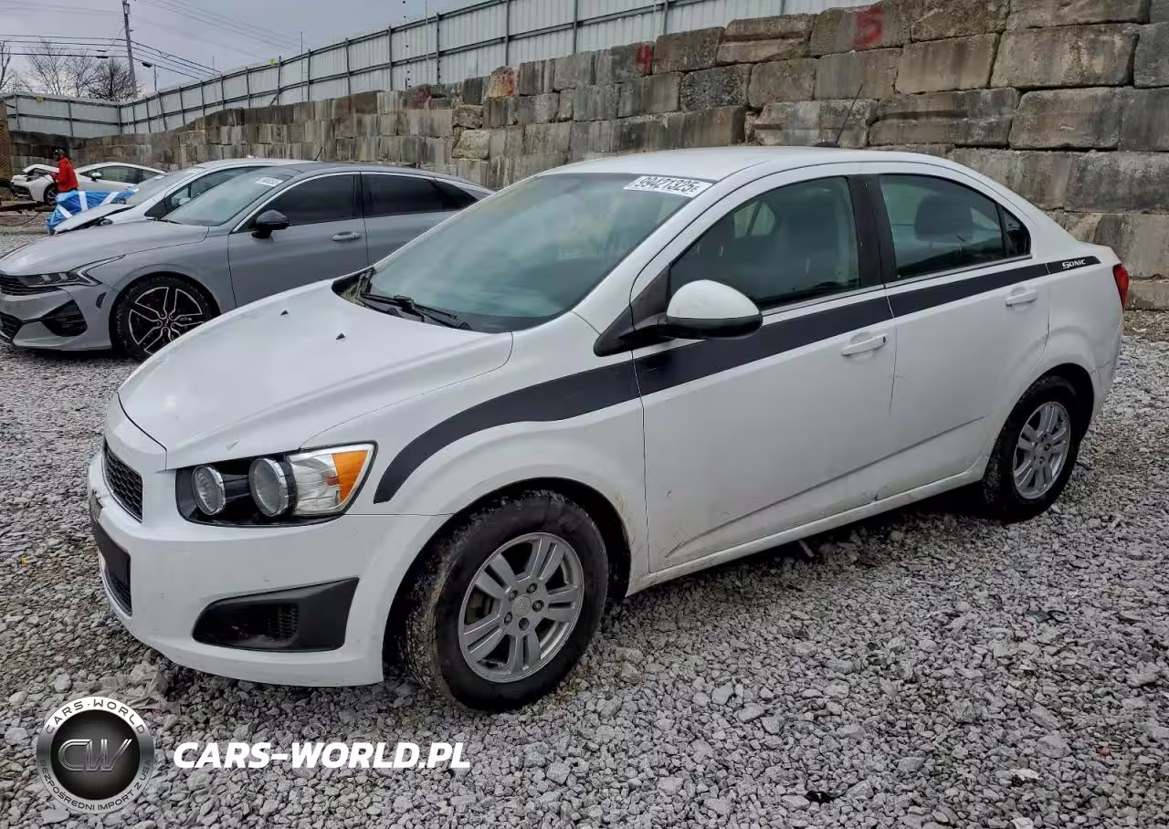 2015 Chevrolet Sonic Lt