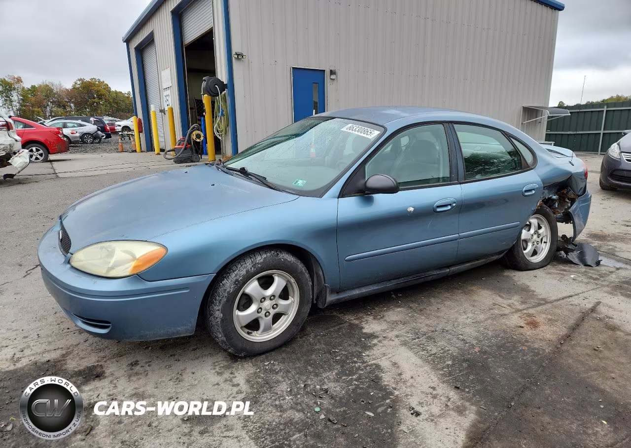 2005 Ford Taurus Se