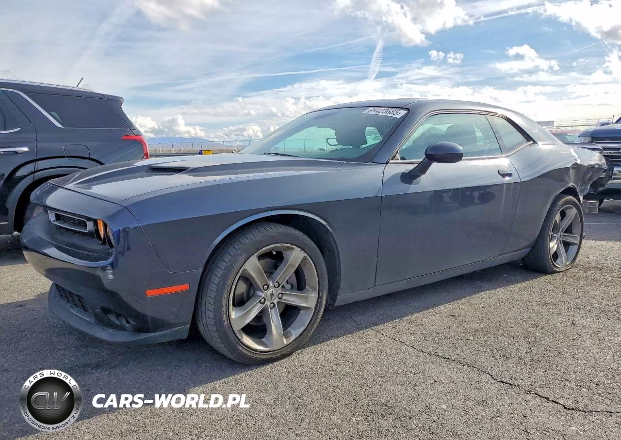 2018 Dodge Challenger Sxt