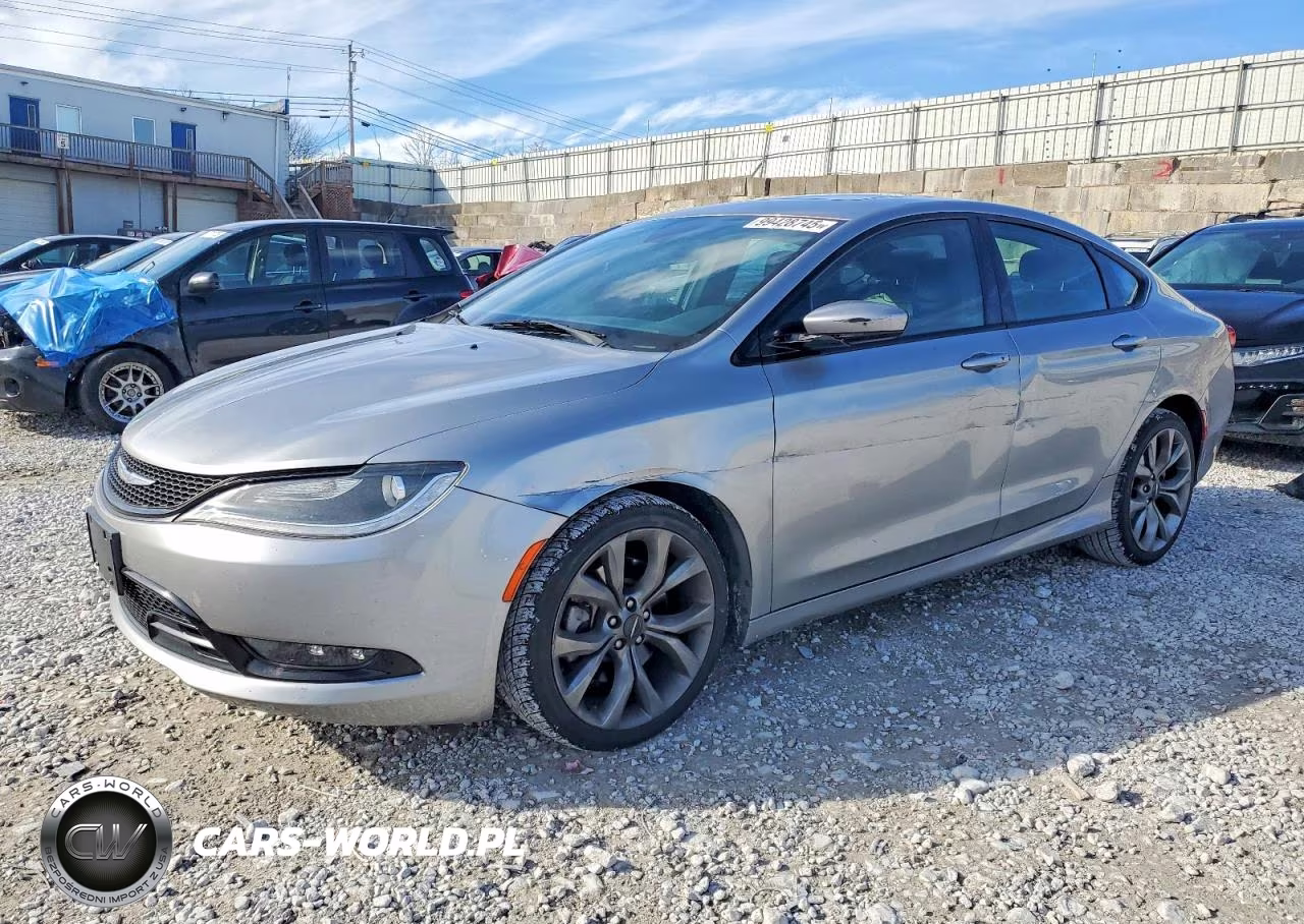 2015 Chrysler 200 S