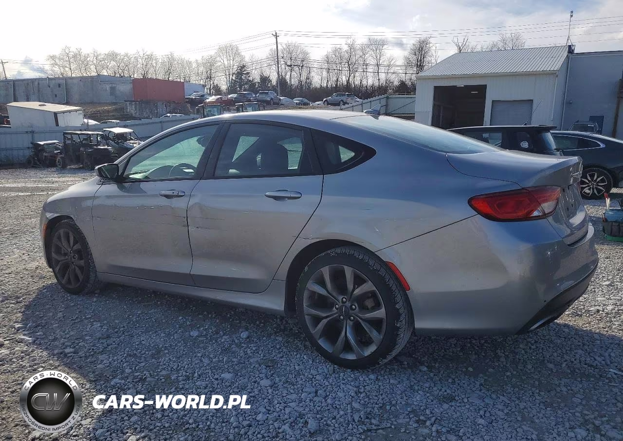2015 Chrysler 200 S VIN:1C3CCCBG8FN582347 - 2