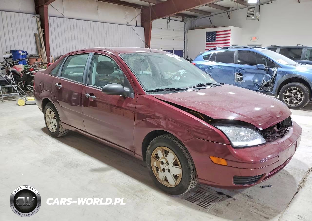 2007 Ford Focus Zx4 VIN:1FAHP34N17W331544 - 4