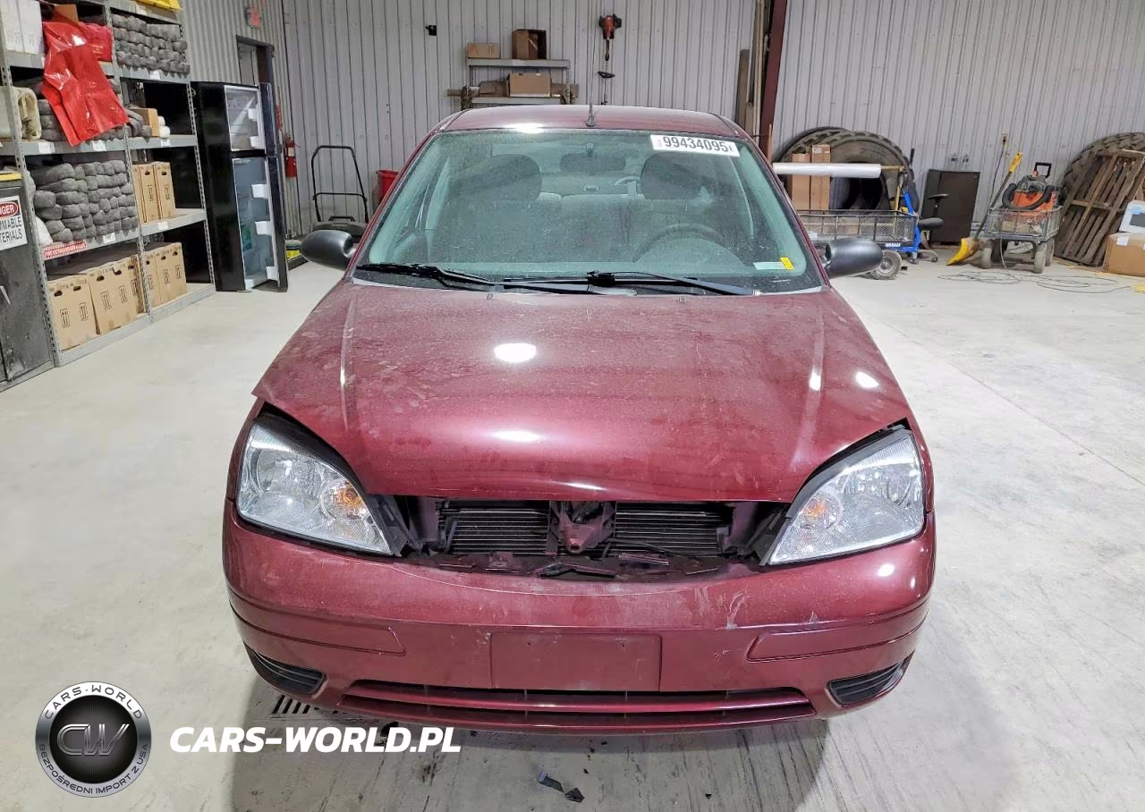 2007 Ford Focus Zx4 VIN:1FAHP34N17W331544 - 5