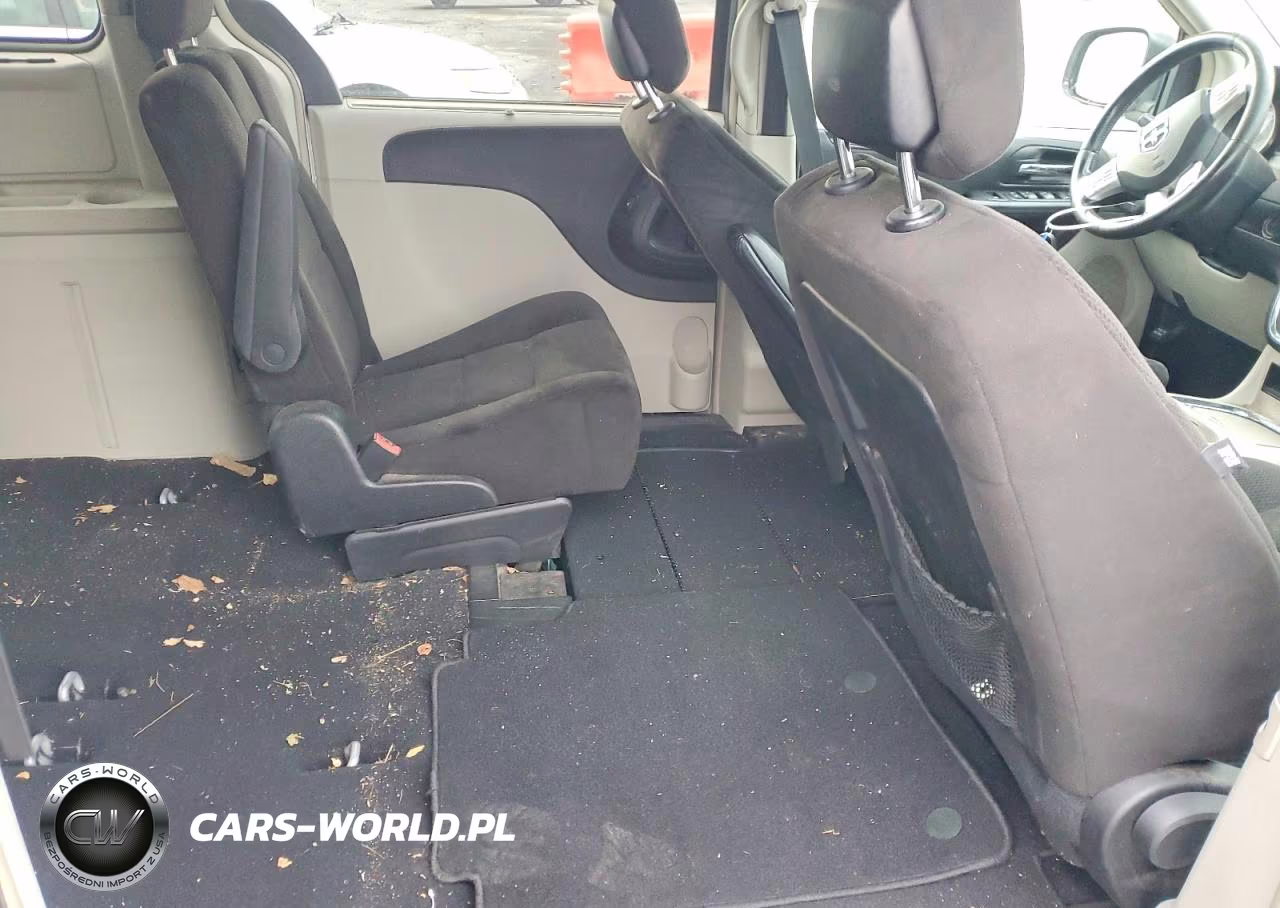 2013 Dodge Grand Caravan Crew VIN:2C4RDGDG9DR622622 - 11
