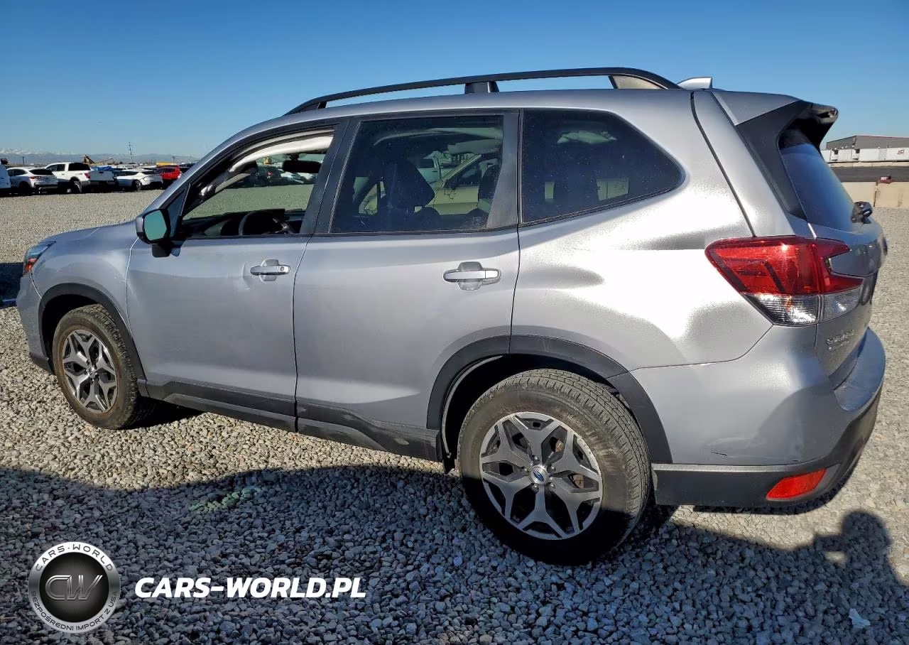 2021 Subaru Forester Premium VIN:JF2SKAJC7MH416332 - 2