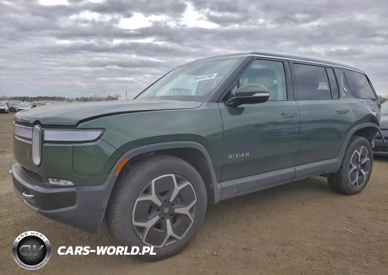 2024 Rivian R1S Adventure