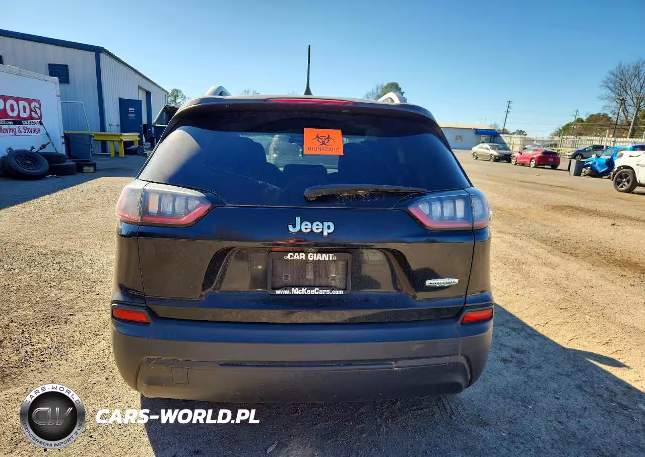 2019 Jeep Cherokee Latitude VIN:1C4PJLCBXKD264719 - 6