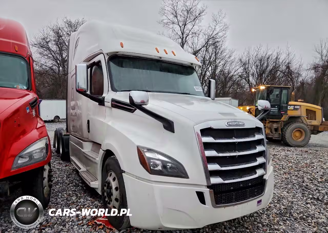 2019 Freightliner Cascadia 126 Semi Truck