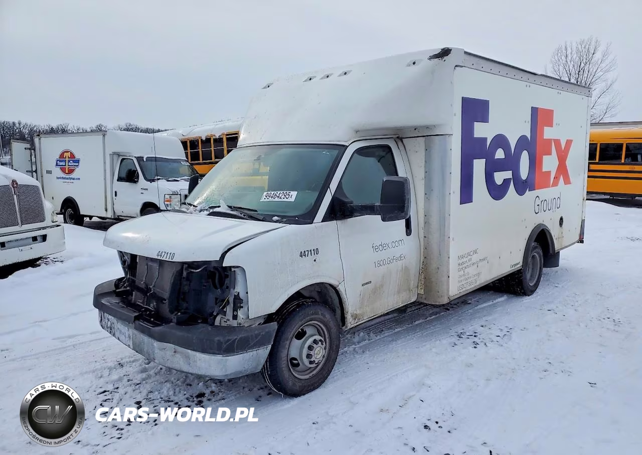 2020 Chevrolet Express Delivery Truck
