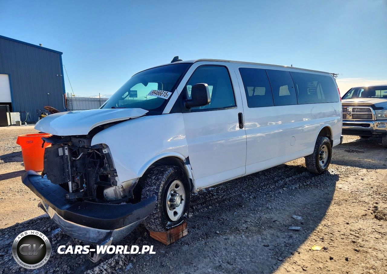 2017 Chevrolet Express G3500 Lt