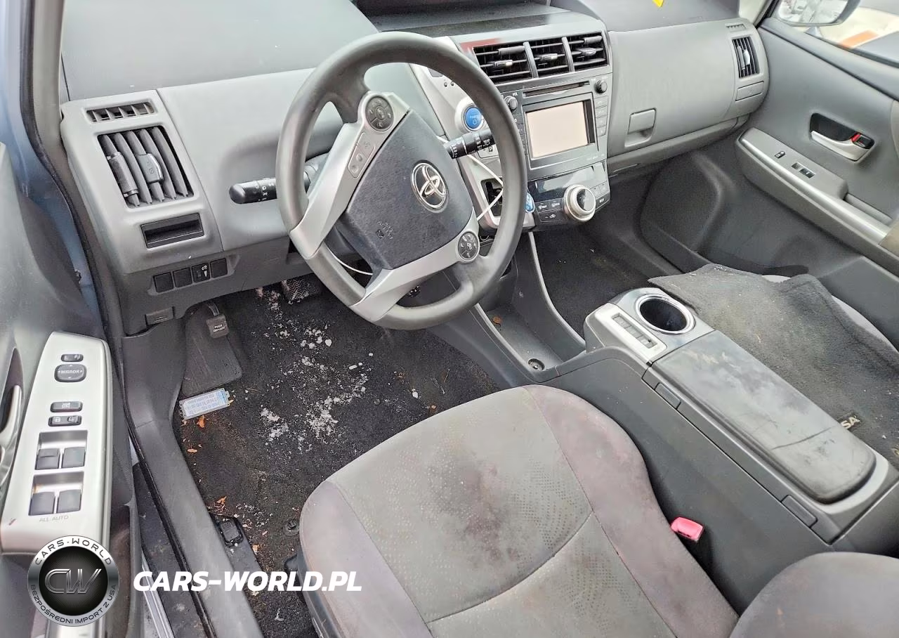 2012 Toyota Prius V VIN:JTDZN3EU0C3056920 - 8