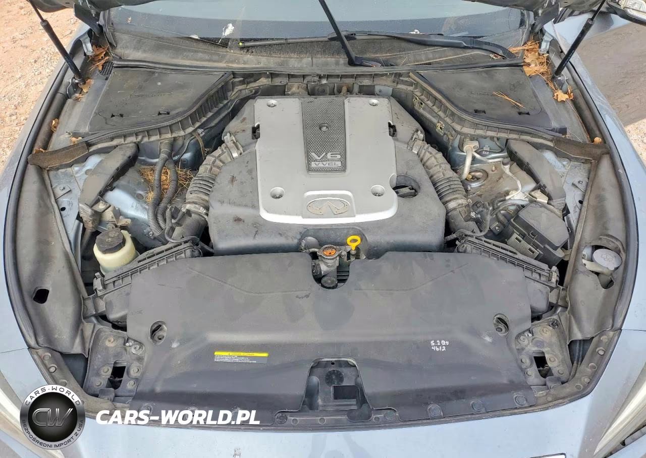 2015 Infiniti Q50 Premium VIN:JN1BV7APXFM331090 - 11