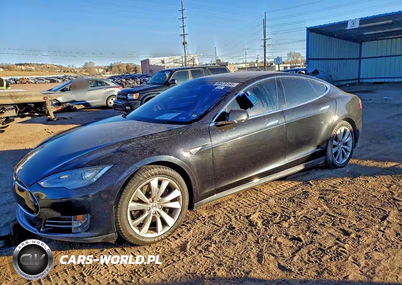 2015 Tesla Model S 85D