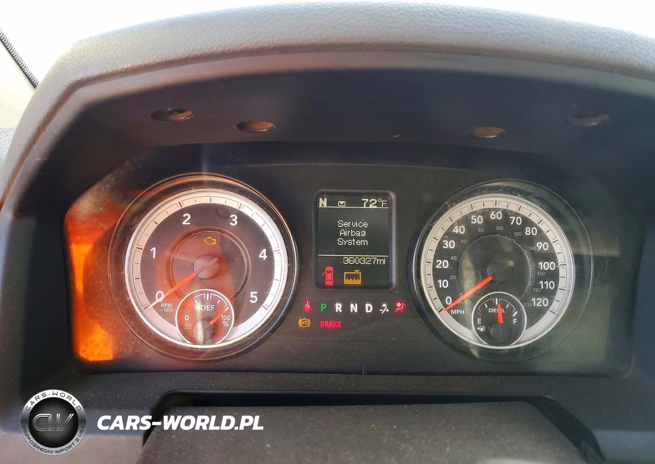 2015 Ram 3500 Flatbed Truck VIN:3C7WRTCL0FG690704 - 9