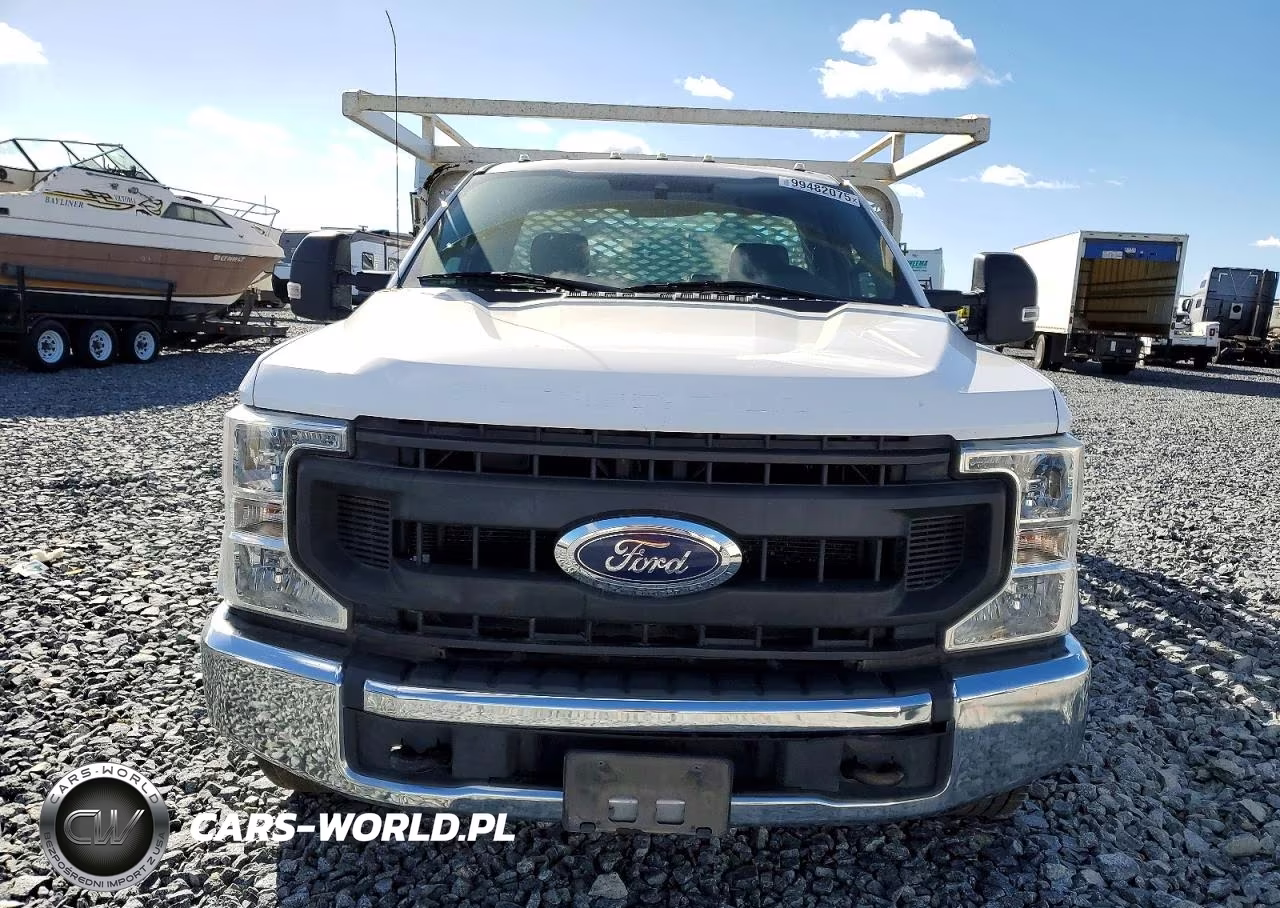2020 Ford F350 Super Duty Flatbed Truck VIN:1FDRF3GT3LEE53443 - 5
