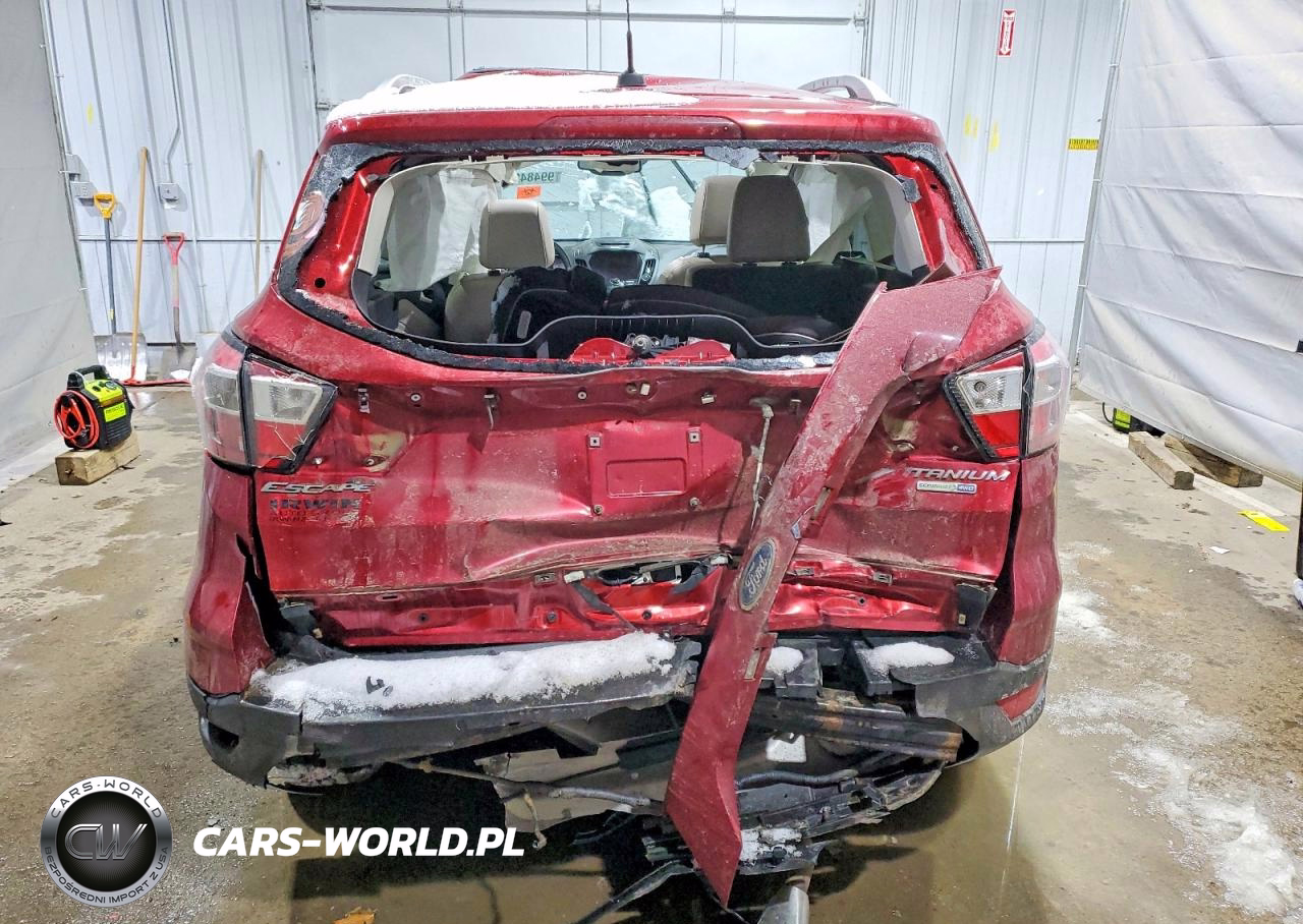 2017 Ford Escape Titanium VIN:1FMCU9J9XHUE27866 - 6