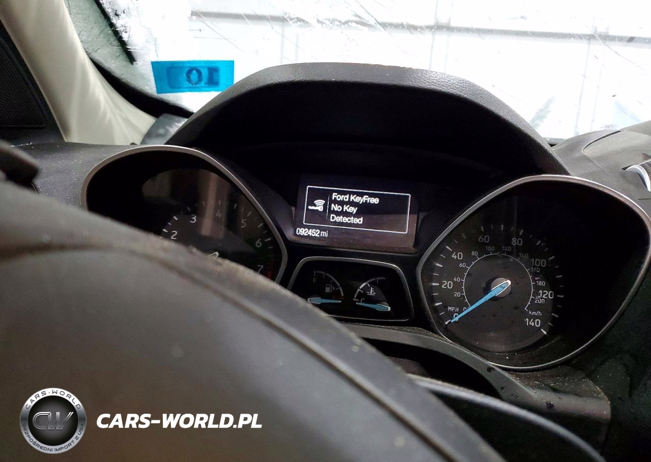 2017 Ford Escape Titanium VIN:1FMCU9J9XHUE27866 - 9