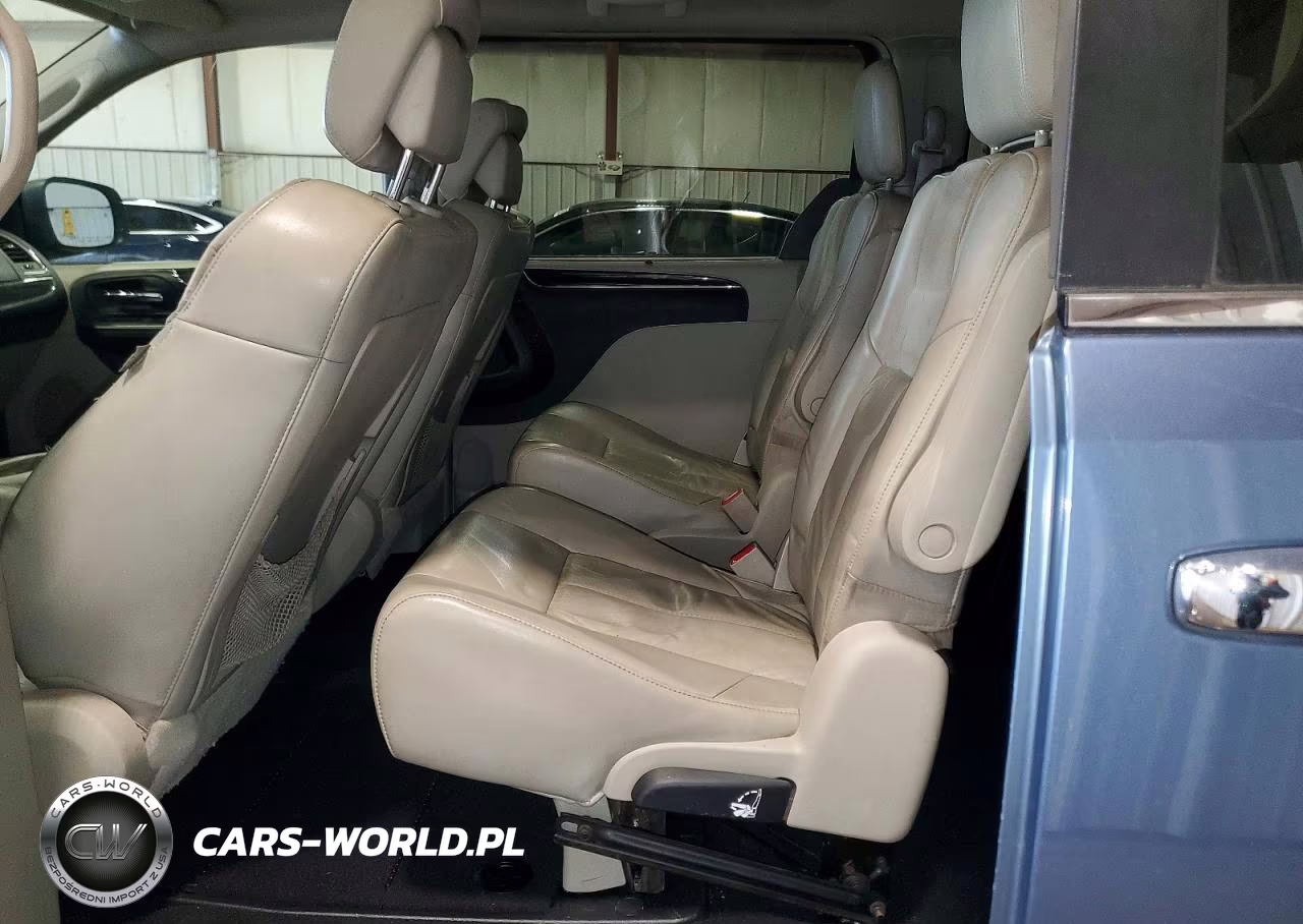 2011 Chrysler Town & Country Limited VIN:2A4RR6DG0BR780382 - 11
